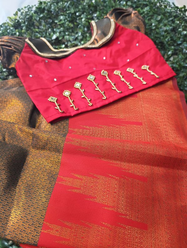 Traditional Wear Pattu Pavadai - Image 3