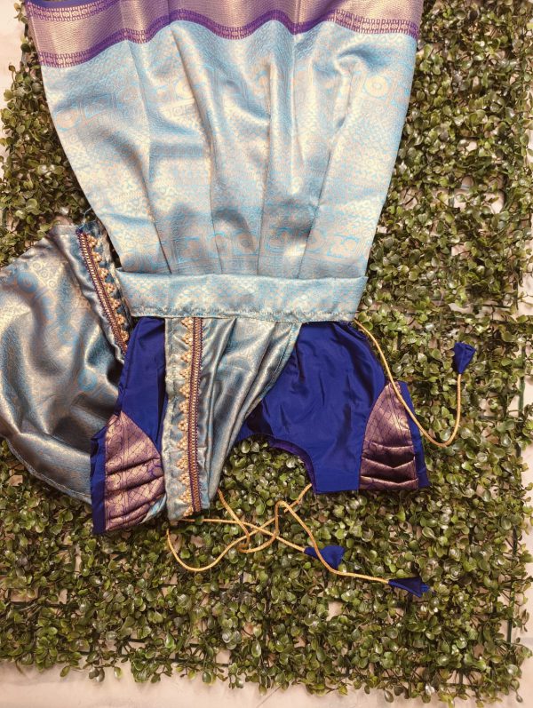 Traditional Wear - Image 3